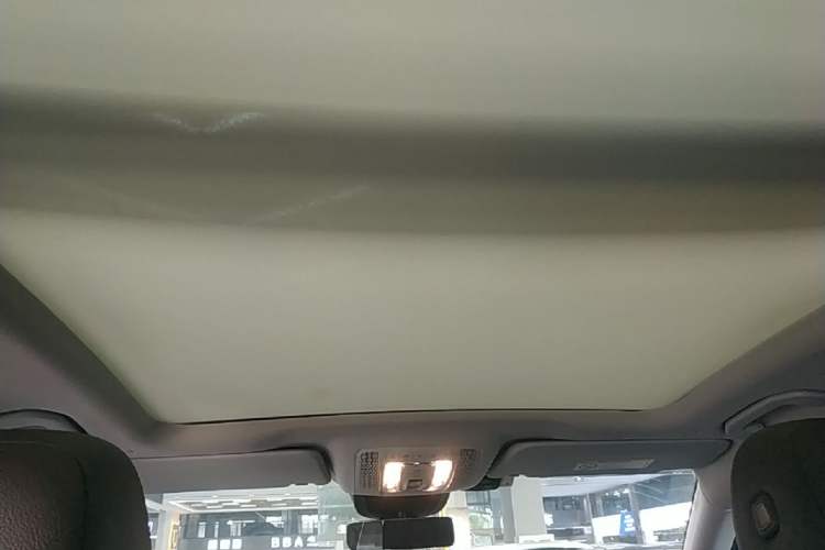 Used Mercedes-Benz GLE 2022 GLE 350 4MATIC Dynamic Edition Headliner