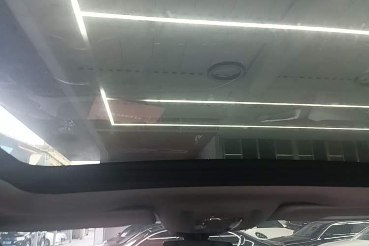 Used Mercedes-Benz GLE 2022 GLE 350 4MATIC Stylish Model Headliner
