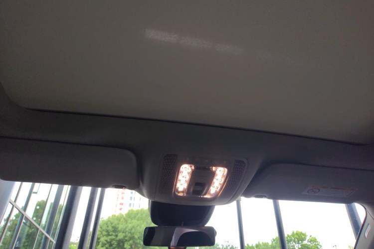 Used Mercedes-Benz GLE 2022 GLE 350 4MATIC Stylish Model Headliner