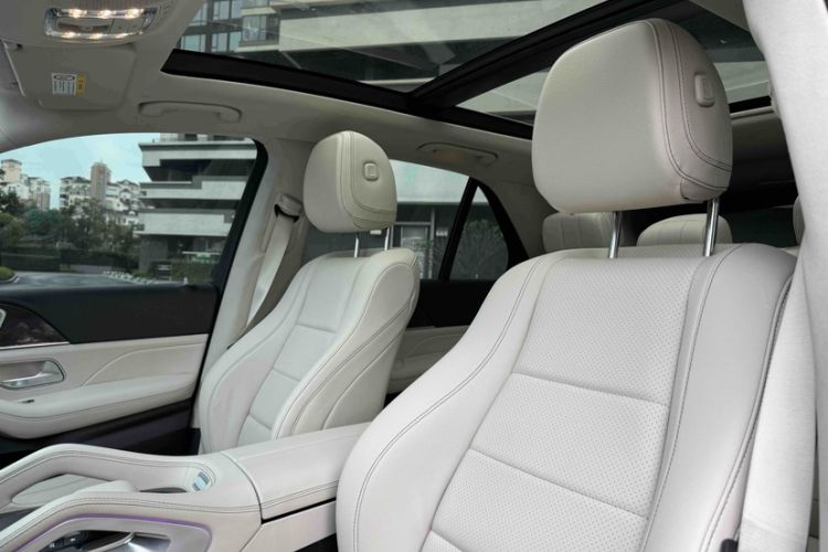 Used Mercedes-Benz GLE 2022 GLE 350 4MATIC Stylish Model Headliner