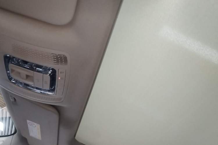 Used Mercedes-Benz GLE 2022 GLE 350 4MATIC Dynamic Edition Headliner
