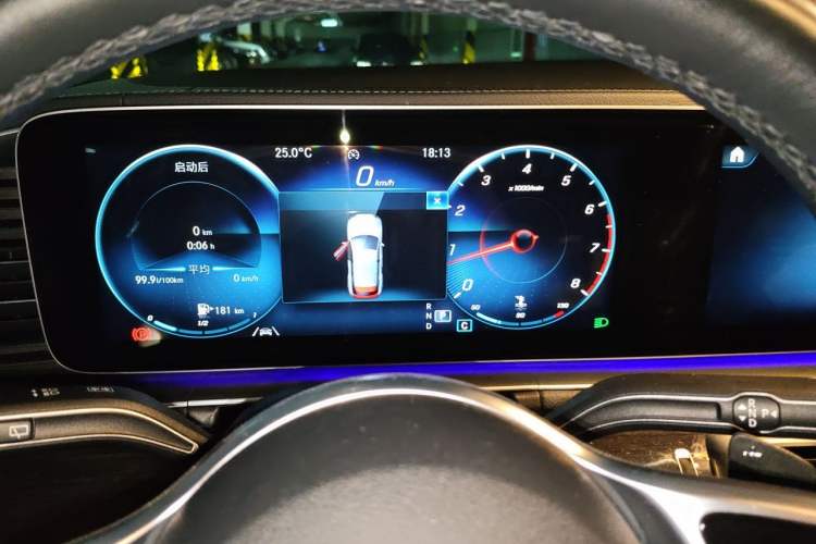 Used Mercedes-Benz GLE 2022 GLE 350 4MATIC Stylish Model Instrument Cluster