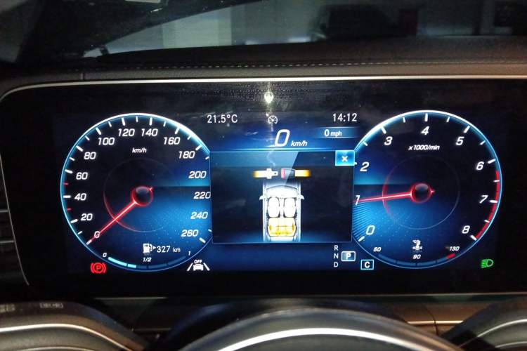 Used Mercedes-Benz GLE 2022 GLE 350 4MATIC Stylish Model Instrument Cluster