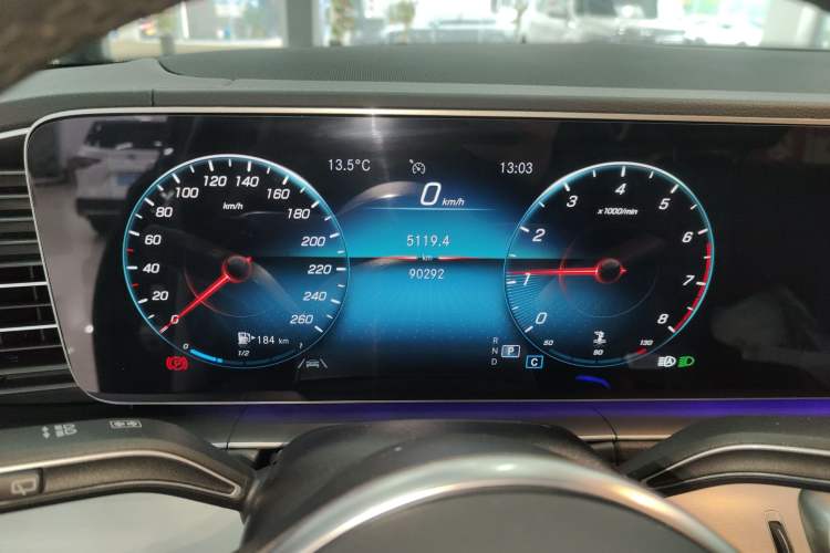 Used Mercedes-Benz GLE 2022 Refreshed GLE 350 4MATIC Dynamic Edition Instrument Cluster