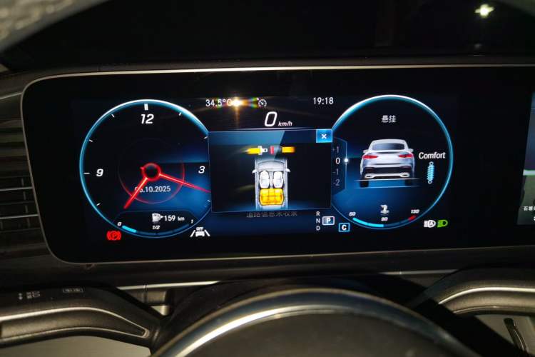 Used Mercedes-Benz GLE 2022 Refreshed GLE 350 4MATIC Luxury Edition Instrument Cluster