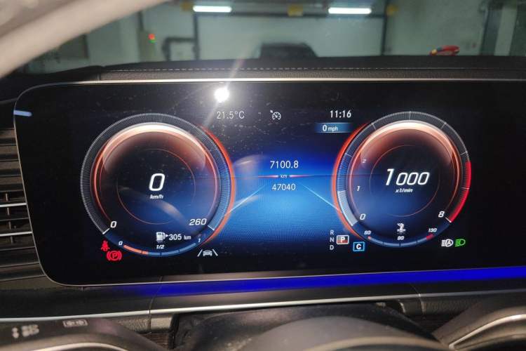 Used Mercedes-Benz GLE 2022 Facelifted GLE 350 4MATIC Fashion Edition Instrument Cluster