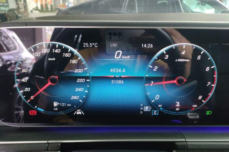 Used Mercedes-Benz GLE 2022 GLE 350 4MATIC Coupe SUV Fashion Model Instrument Cluster