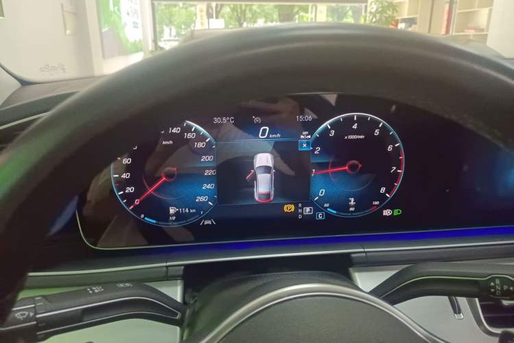 Used Mercedes-Benz GLE 2022 GLE 350 4MATIC Stylish Model Instrument Cluster