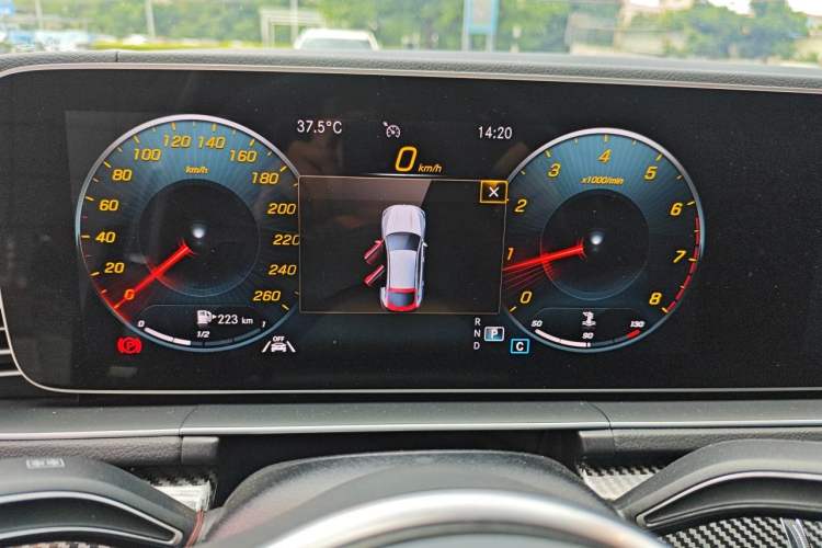 Used Mercedes-Benz GLE 2022 Restyled GLE 350 4MATIC Coupe SUV Fashion Version Instrument Cluster