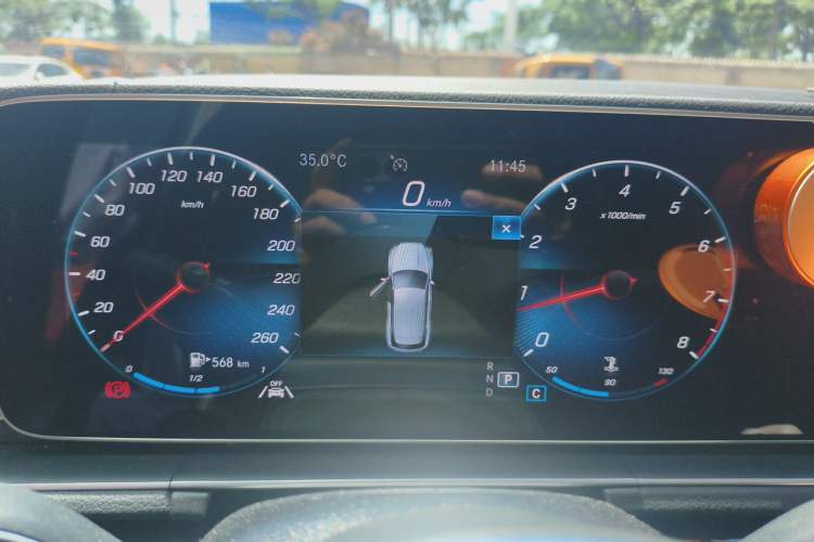 Used Mercedes-Benz GLE 2022 GLE 350 4MATIC Stylish Model Instrument Cluster