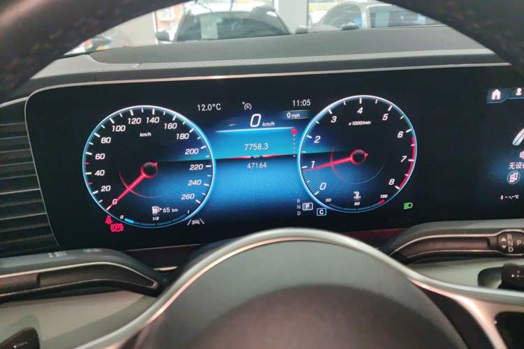 Used Mercedes-Benz GLE 2022 Refreshed GLE 350 4MATIC Coupe SUV Luxury Edition Instrument Cluster