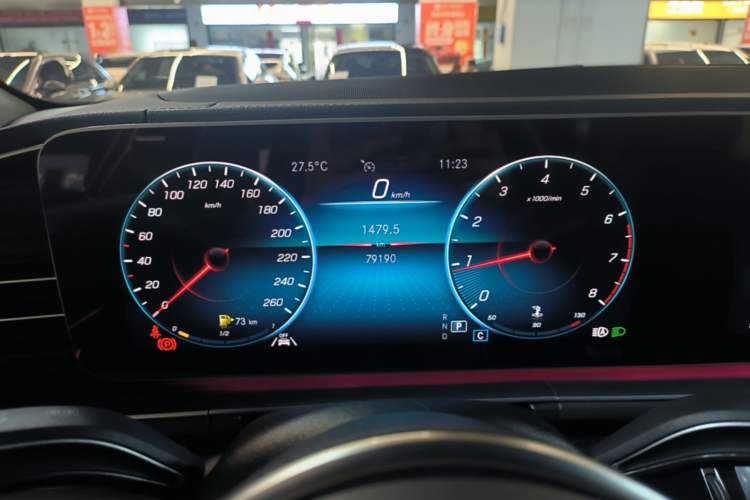 Used Mercedes-Benz GLE 2022 GLE 350 4MATIC Stylish Model Instrument Cluster