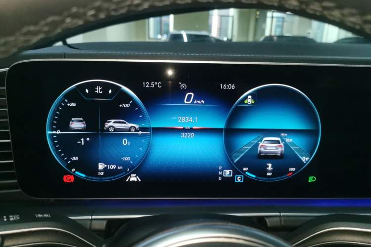 Used Mercedes-Benz GLE 2022 GLE 350 4MATIC Dynamic Edition Instrument Cluster