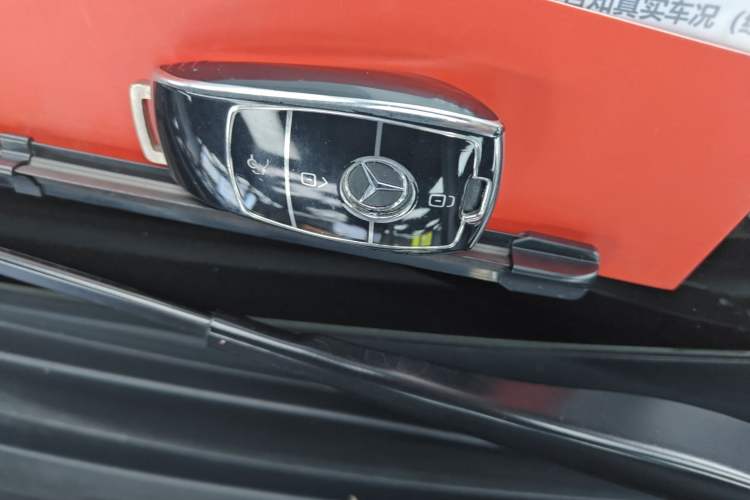 Used Mercedes-Benz GLE 2022 Facelifted GLE 350 4MATIC Fashion Edition Interior 1