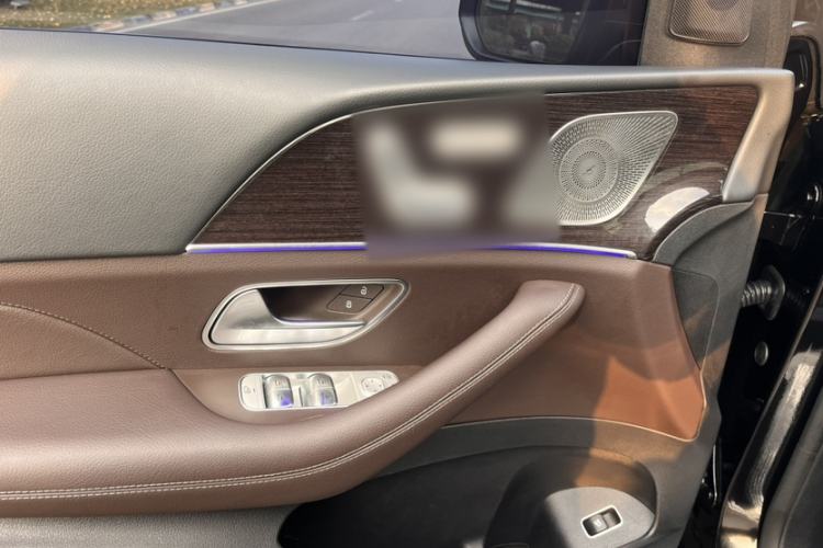 Used Mercedes-Benz GLE 2022 Facelifted GLE 350 4MATIC Fashion Edition Interior 8