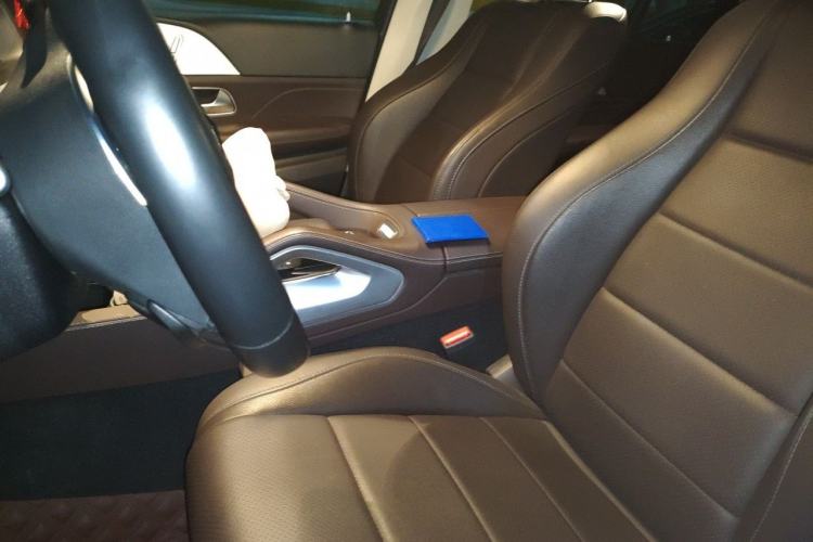 Used Mercedes-Benz GLE 2022 Refreshed GLE 450 4MATIC Stylish Edition Left Front Seat