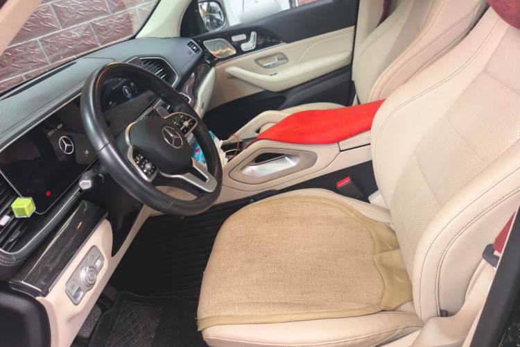 Used Mercedes-Benz GLE 2022 Facelifted GLE 350 4MATIC Fashion Edition Left Front Seat
