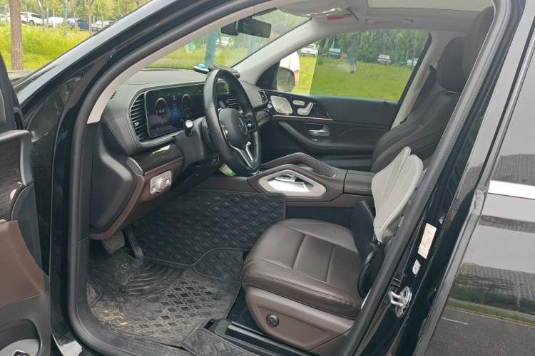 Used Mercedes-Benz GLE 2022 GLE 350 4MATIC Stylish Model Left Front Seat