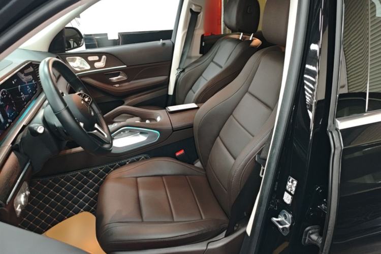 Used Mercedes-Benz GLE 2022 Refreshed GLE 450 4MATIC Luxury Edition Left Front Seat