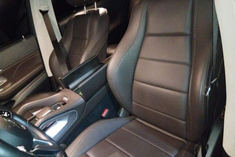 Used Mercedes-Benz GLE 2022 GLE 350 4MATIC Stylish Model Left Front Seat