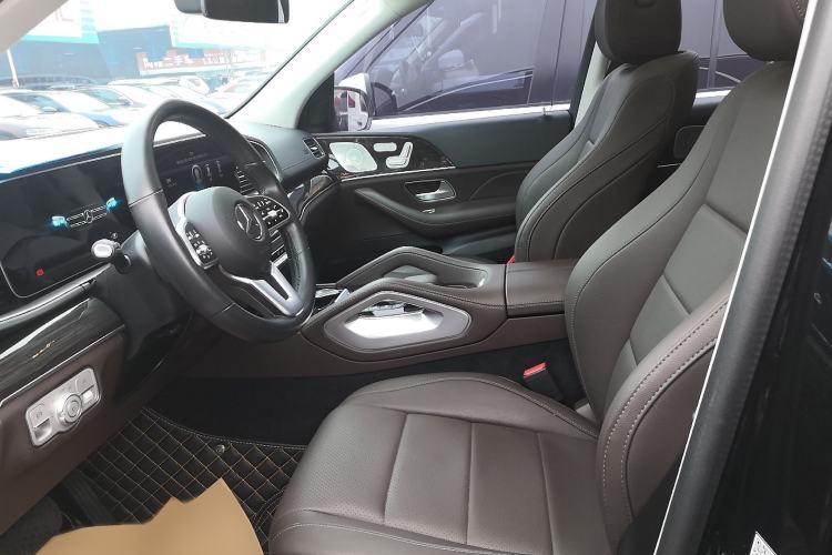 Used Mercedes-Benz GLE 2022 Facelifted GLE 350 4MATIC Fashion Edition Left Front Seat