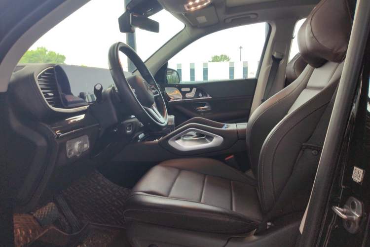 Used Mercedes-Benz GLE 2022 GLE 350 4MATIC Stylish Model Left Front Seat