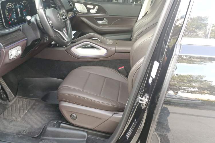 Used Mercedes-Benz GLE 2022 GLE 350 4MATIC Stylish Model Left Front Seat
