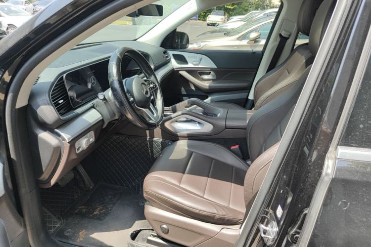 Used Mercedes-Benz GLE 2022 Refreshed GLE 350 4MATIC Dynamic Edition Left Front Seat