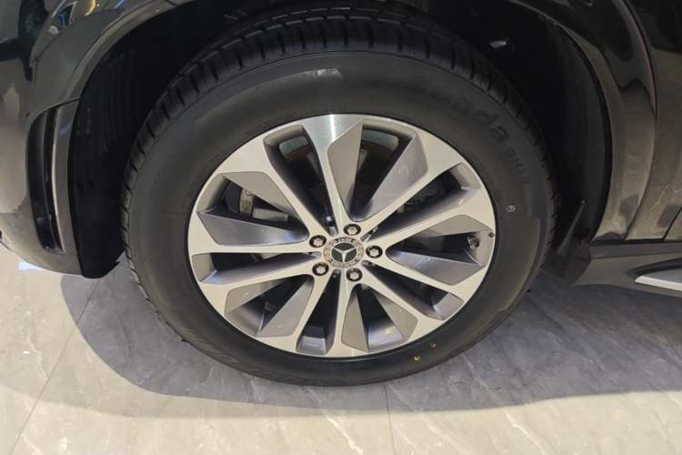Used Mercedes-Benz GLE 2022 GLE 350 4MATIC Stylish Model Left Front Wheel Hub