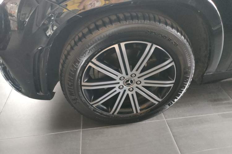 Used Mercedes-Benz GLE 2022 GLE 350 4MATIC Coupe SUV Fashion Model Left Front Wheel Hub
