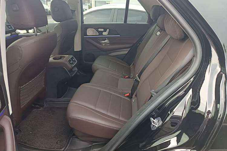 Used Mercedes-Benz GLE 2022 GLE 350 4MATIC Stylish Model Left Rear Seat