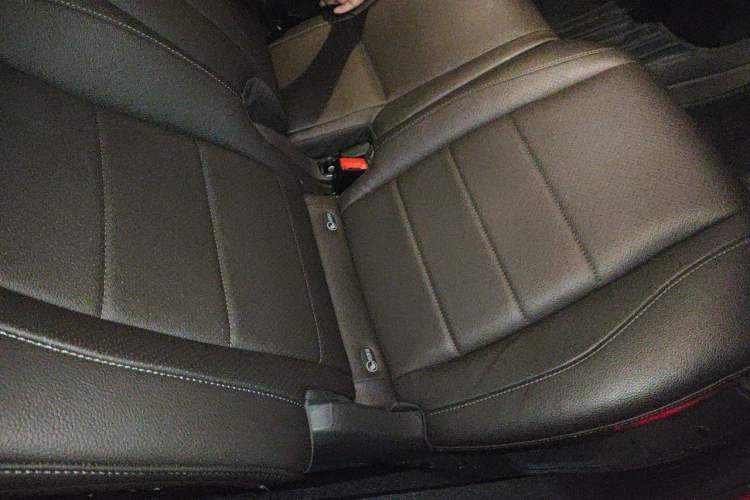 Used Mercedes-Benz GLE  Left Rear Seat