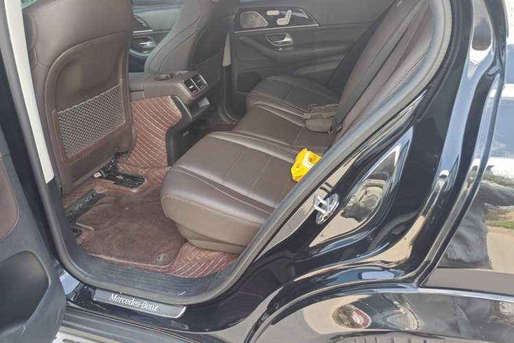 Used Mercedes-Benz GLE 2022 GLE 350 4MATIC Stylish Model Left Rear Seat