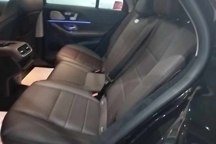 Used Mercedes-Benz GLE 2022 Facelifted GLE 350 4MATIC Fashion Edition Left Rear Seat