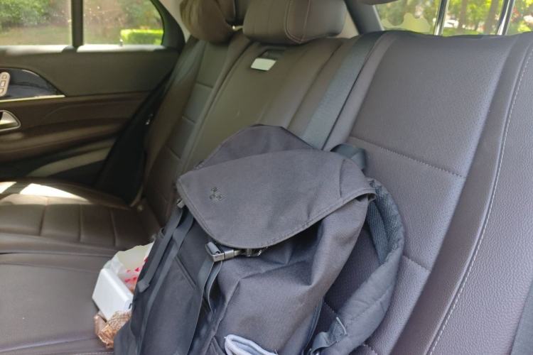 Used Mercedes-Benz GLE 2022 Facelifted GLE 350 4MATIC Fashion Edition Left Rear Seat