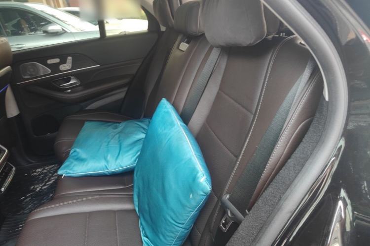 Used Mercedes-Benz GLE 2022 GLE 450 4MATIC Luxury Model Left Rear Seat
