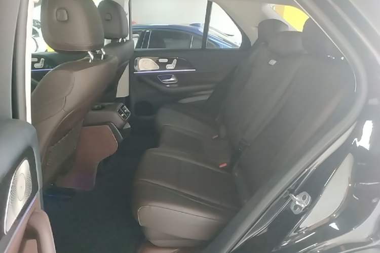 Used Mercedes-Benz GLE 2022 GLE 350 4MATIC Dynamic Edition Left Rear Seat