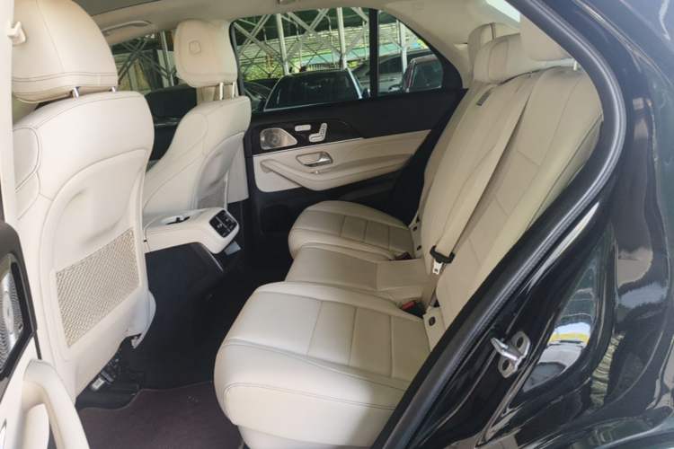 Used Mercedes-Benz GLE 2022 GLE 350 4MATIC Stylish Model Left Rear Seat