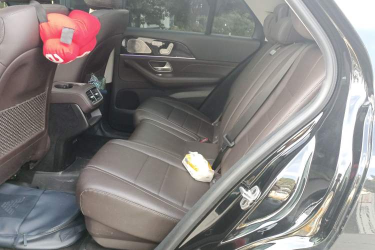 Used Mercedes-Benz GLE 2022 GLE 350 4MATIC Stylish Model Left Rear Seat