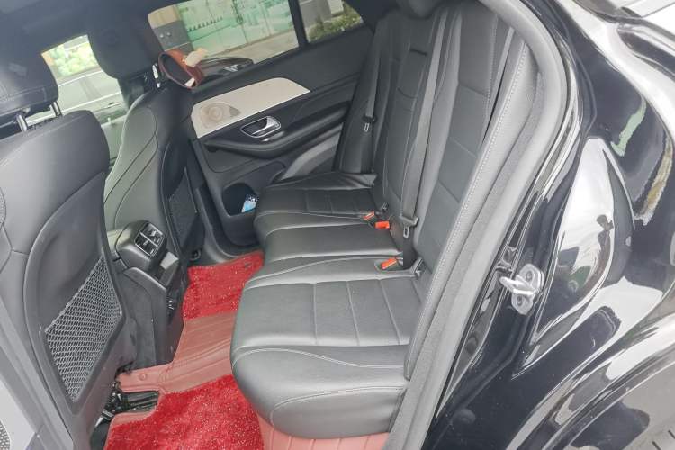 Used Mercedes-Benz GLE 2022 Refreshed GLE 450 4MATIC Coupe SUV Fashion Version Left Rear Seat
