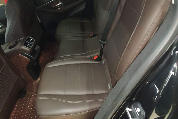 Used Mercedes-Benz GLE 2022 GLE 350 4MATIC Stylish Model Left Rear Seat