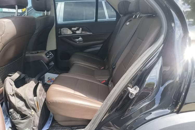 Used Mercedes-Benz GLE 2022 GLE 350 4MATIC Dynamic Edition Left Rear Seat