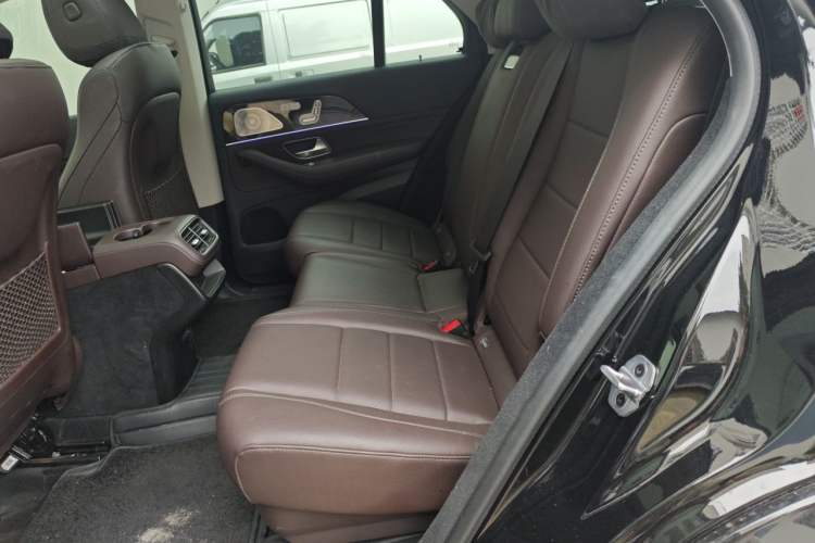 Used Mercedes-Benz GLE 2022 GLE 350 4MATIC Stylish Model Left Rear Seat