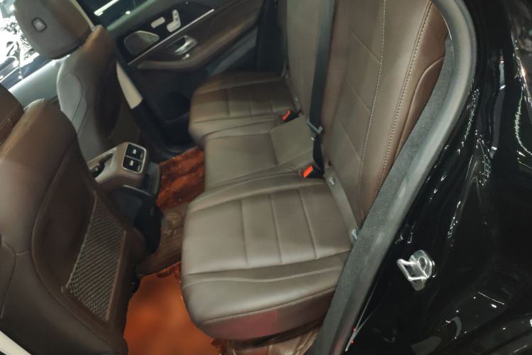 Used Mercedes-Benz GLE 2022 Facelifted GLE 350 4MATIC Fashion Edition Left Rear Seat