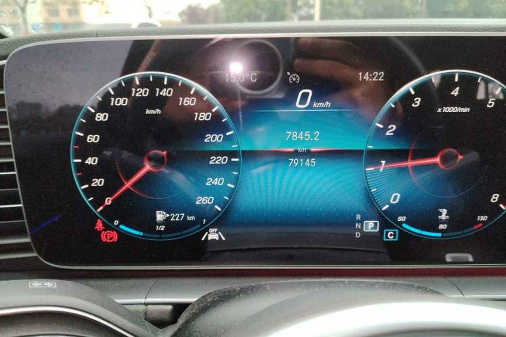 Used Mercedes-Benz GLE 2022 Facelifted GLE 350 4MATIC Fashion Edition Odometer Close Up