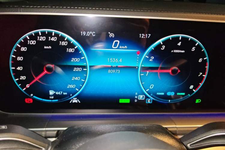 Used Mercedes-Benz GLE 2022 Refreshed GLE 450 4MATIC Dynamic Edition Odometer Close Up