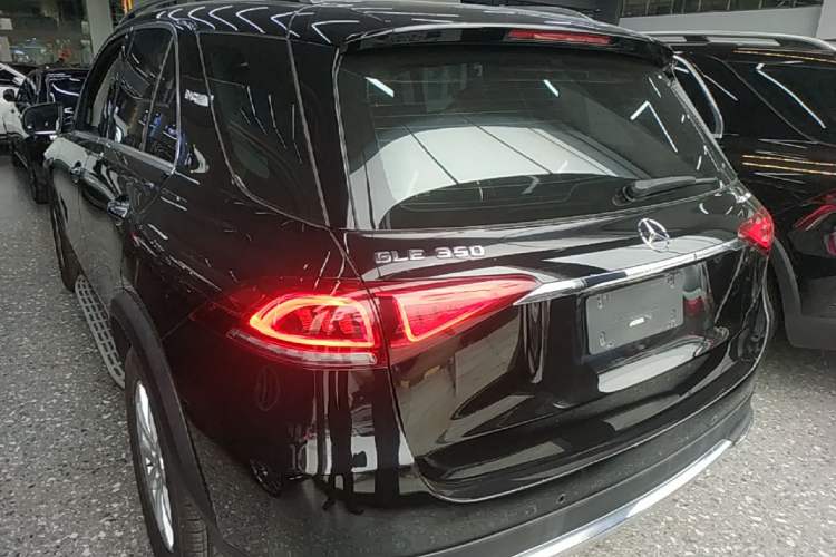 Used Mercedes-Benz GLE 2022 GLE 350 4MATIC Dynamic Edition Rear
