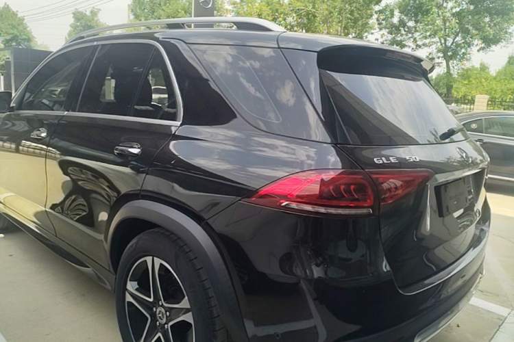 Used Mercedes-Benz GLE 2022 GLE 350 4MATIC Stylish Model Rear Left 45 Deg