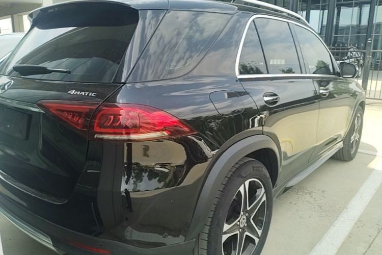 Used Mercedes-Benz GLE 2022 GLE 350 4MATIC Stylish Model Rear Right 45 Deg