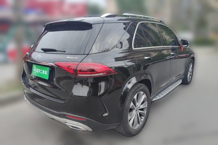 Used Mercedes-Benz GLE 2022 Facelifted GLE 350 4MATIC Fashion Edition Rear Right 45 Deg